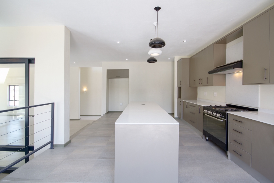 To Let 4 Bedroom Property for Rent in Waterfall Country Estate Gauteng