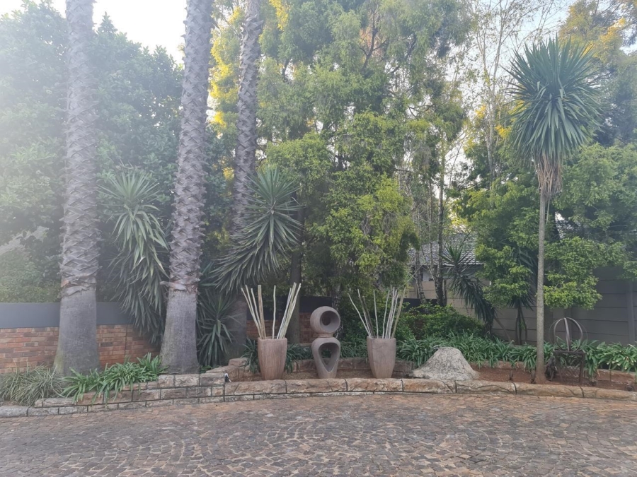 3 Bedroom Property for Sale in Sonneveld Gauteng