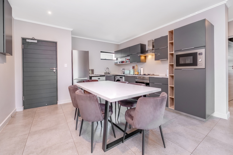 2 Bedroom Property for Sale in Bryanston Gauteng