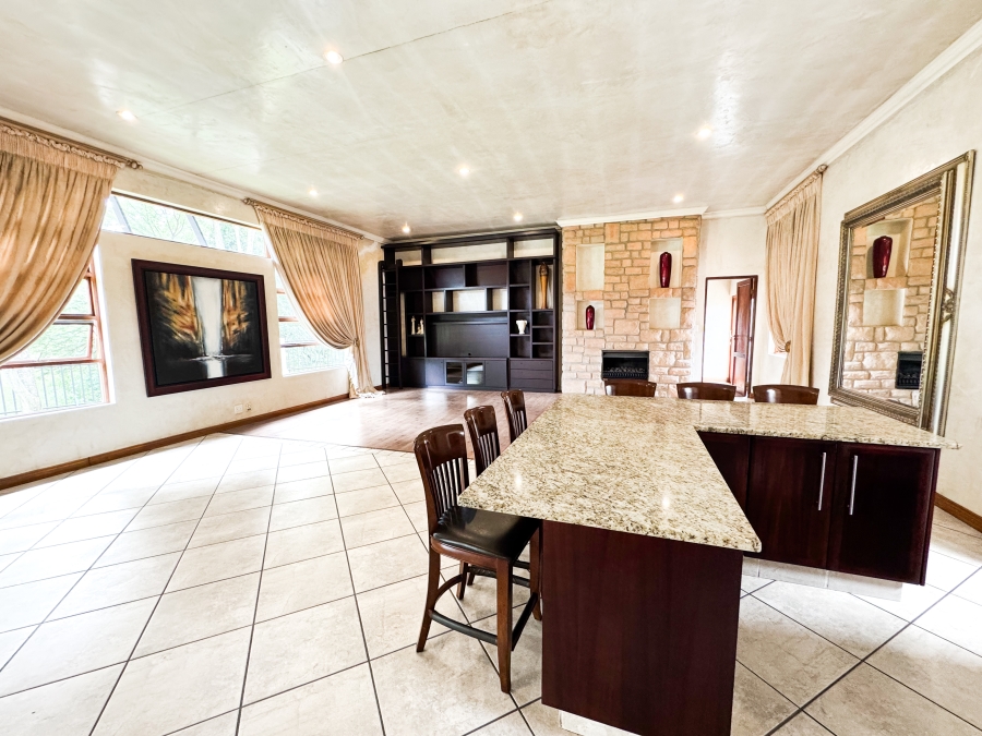 3 Bedroom Property for Sale in Eldoraigne Gauteng