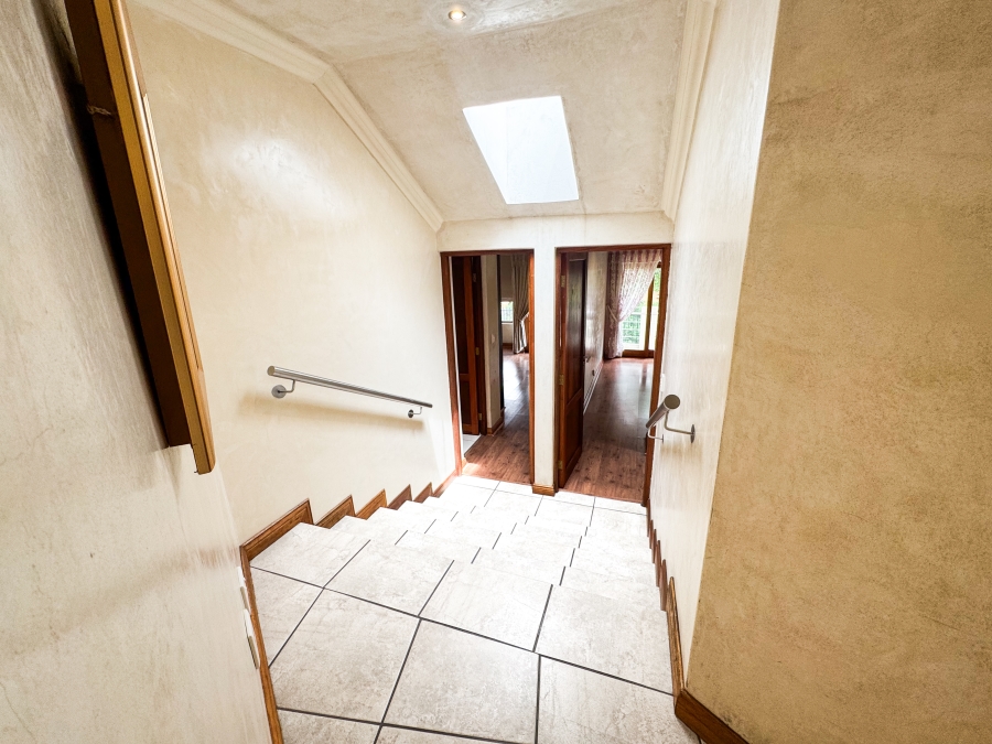 3 Bedroom Property for Sale in Eldoraigne Gauteng