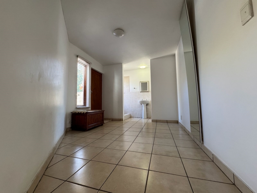 3 Bedroom Property for Sale in Eldoraigne Gauteng