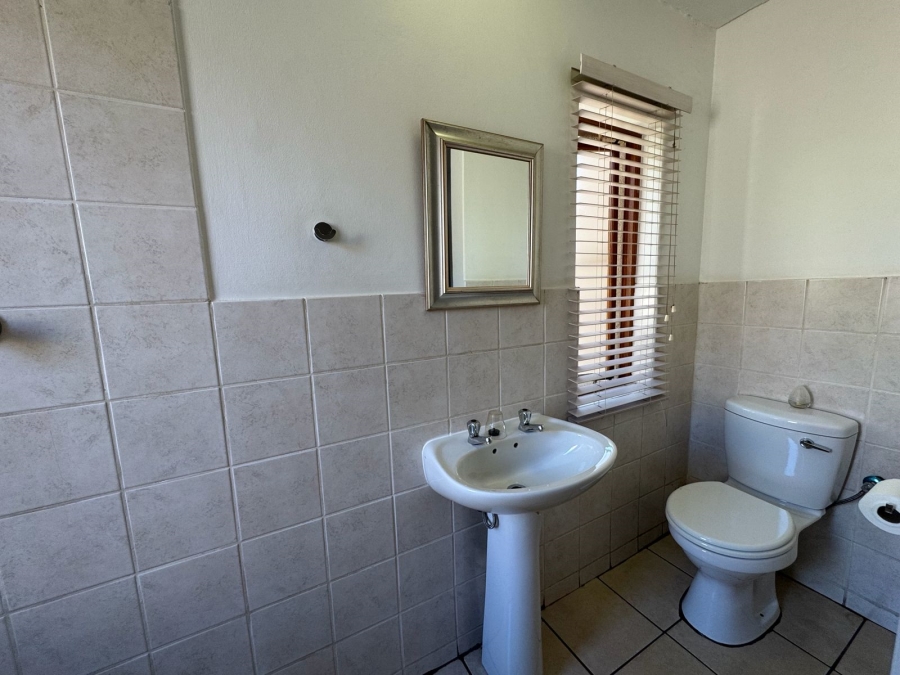 3 Bedroom Property for Sale in Eldoraigne Gauteng