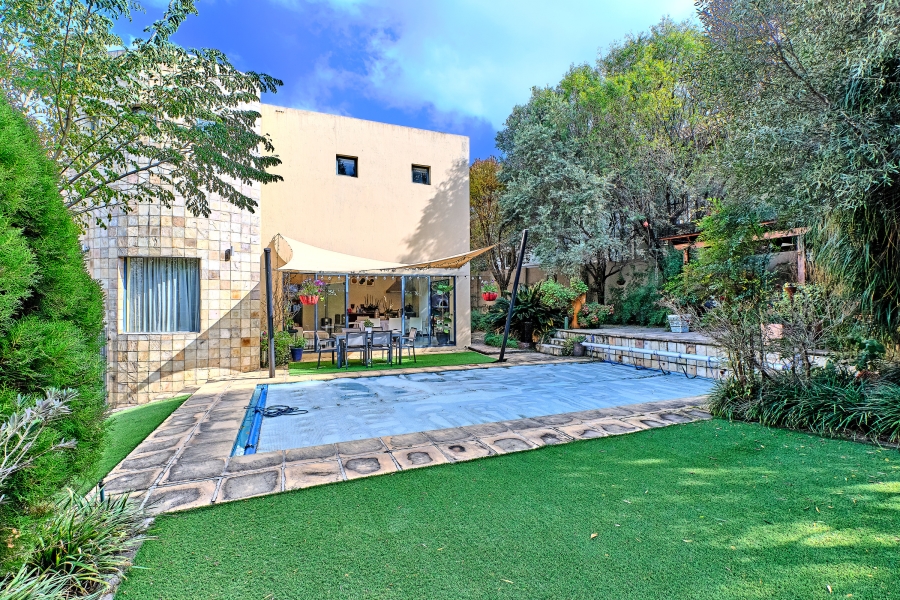 To Let 4 Bedroom Property for Rent in Kyalami Glen Estate Gauteng