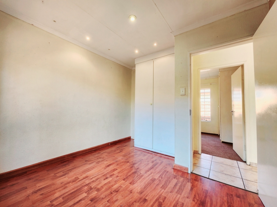 3 Bedroom Property for Sale in Wilgeheuwel Gauteng