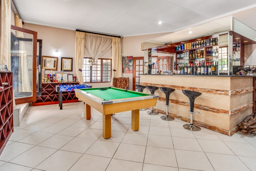 4 Bedroom Property for Sale in Paulshof Gauteng