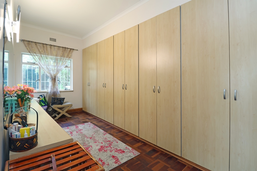 4 Bedroom Property for Sale in Waverley Gauteng