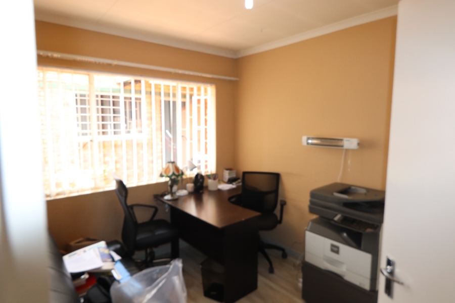 3 Bedroom Property for Sale in Terenure Gauteng