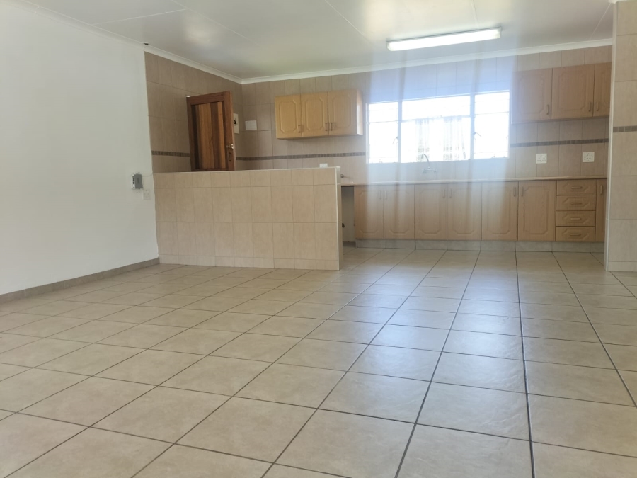 To Let 1 Bedroom Property for Rent in Northcliff Gauteng