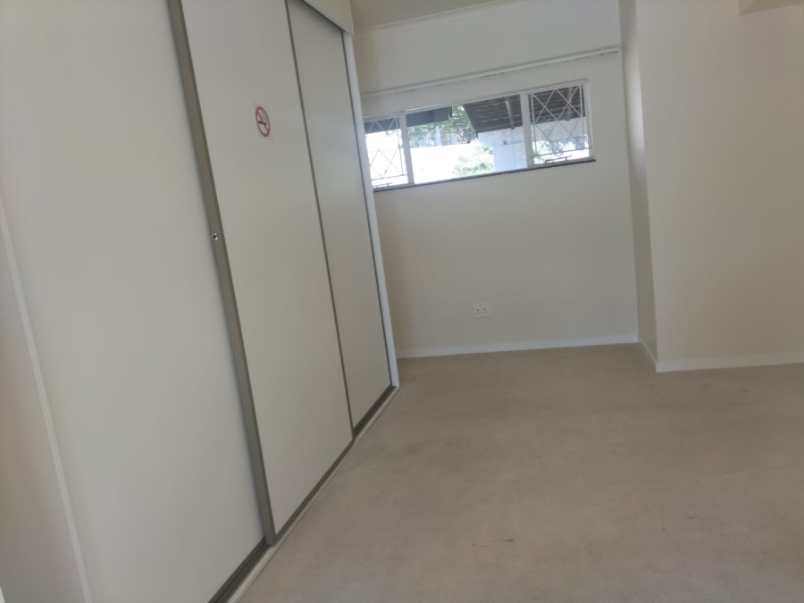 To Let 1 Bedroom Property for Rent in Northcliff Gauteng