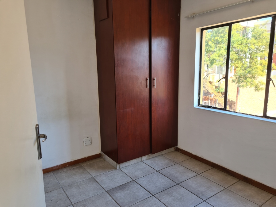 To Let 1 Bedroom Property for Rent in Discovery Gauteng
