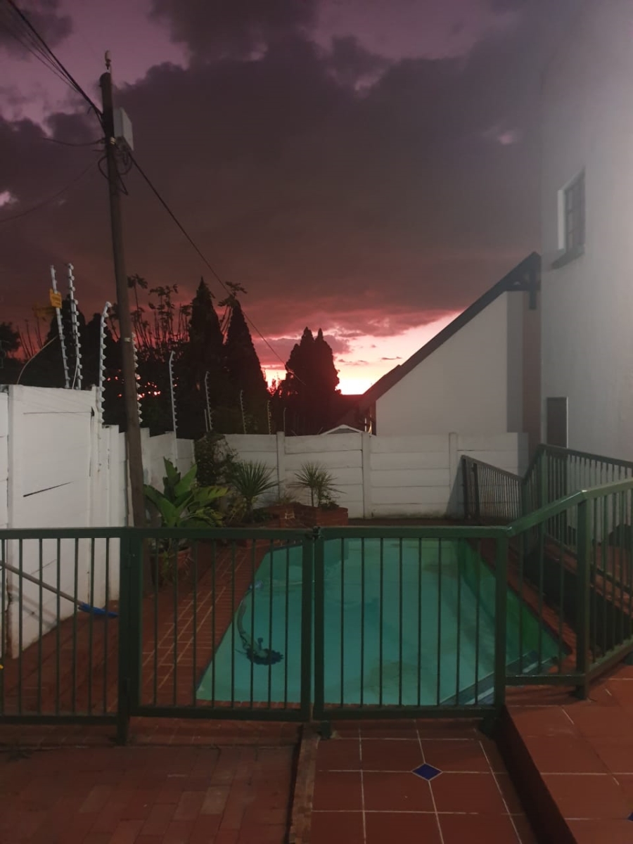 To Let 1 Bedroom Property for Rent in Bergbron Gauteng