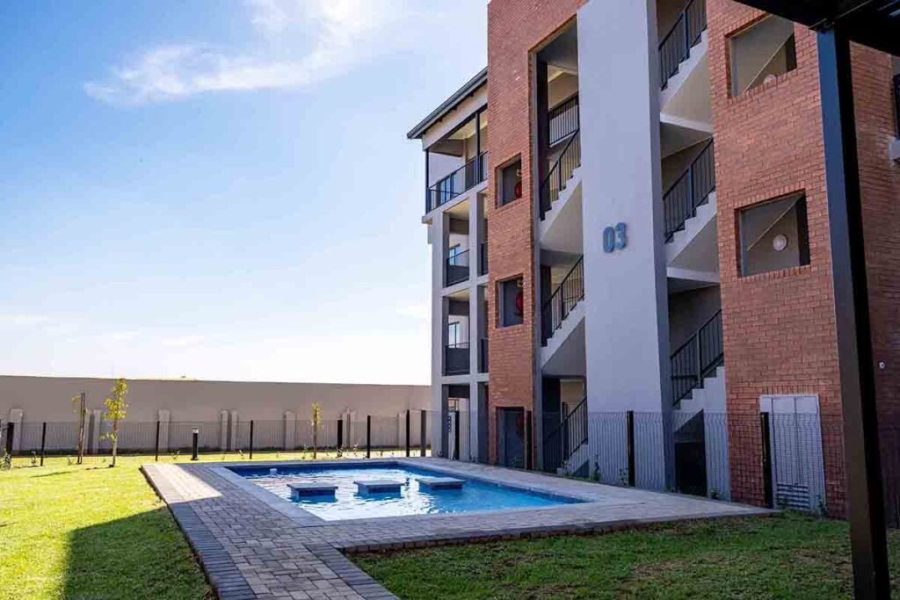 2 Bedroom Property for Sale in Vorna Valley Gauteng