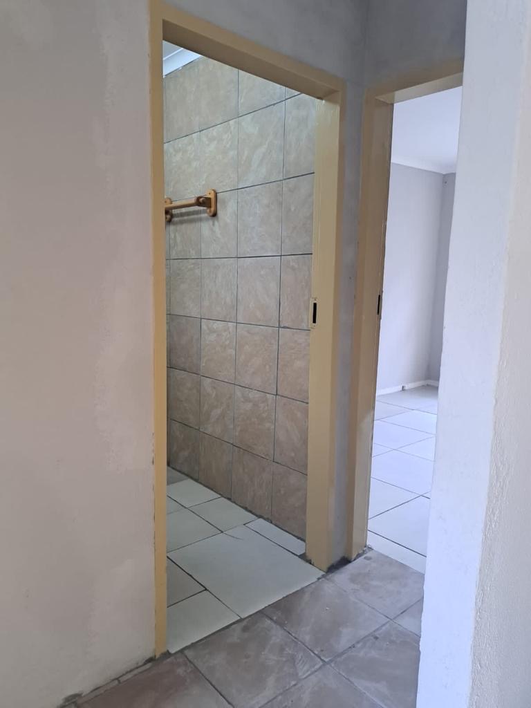 To Let 2 Bedroom Property for Rent in Elardus Park Gauteng