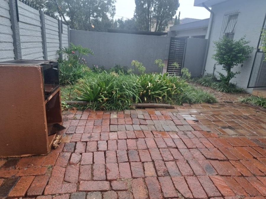 To Let 2 Bedroom Property for Rent in Elardus Park Gauteng