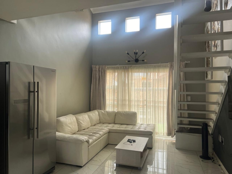 2 Bedroom Property for Sale in Honeydew Gauteng
