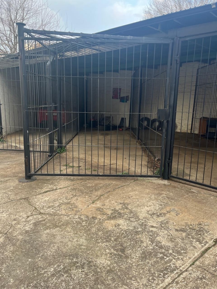 To Let 2 Bedroom Property for Rent in Selcourt Gauteng