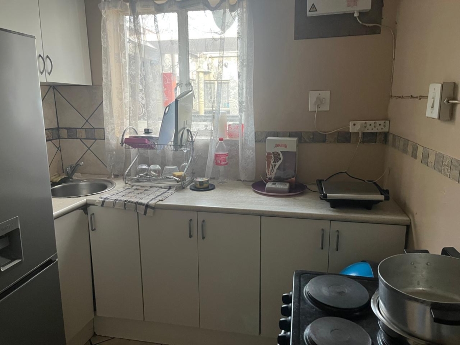 To Let 2 Bedroom Property for Rent in Selcourt Gauteng