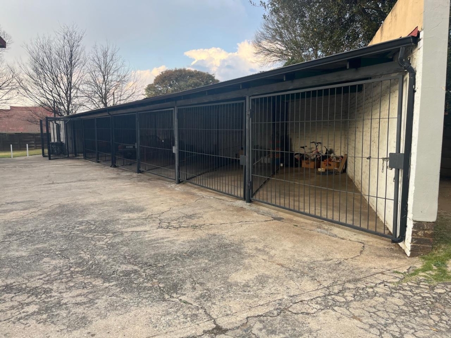 To Let 2 Bedroom Property for Rent in Selcourt Gauteng