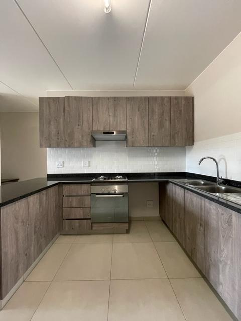 To Let 3 Bedroom Property for Rent in Bartlett Gauteng