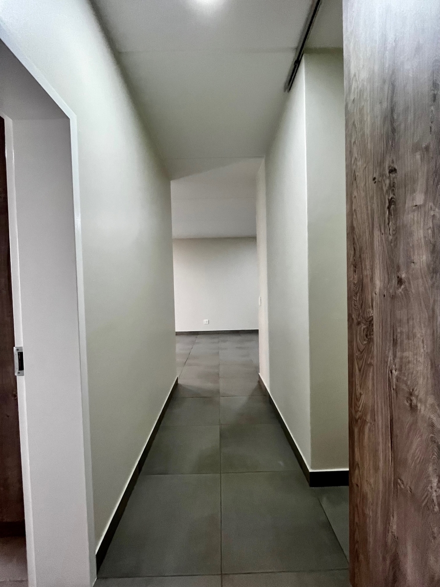 To Let 1 Bedroom Property for Rent in Bedfordview Gauteng