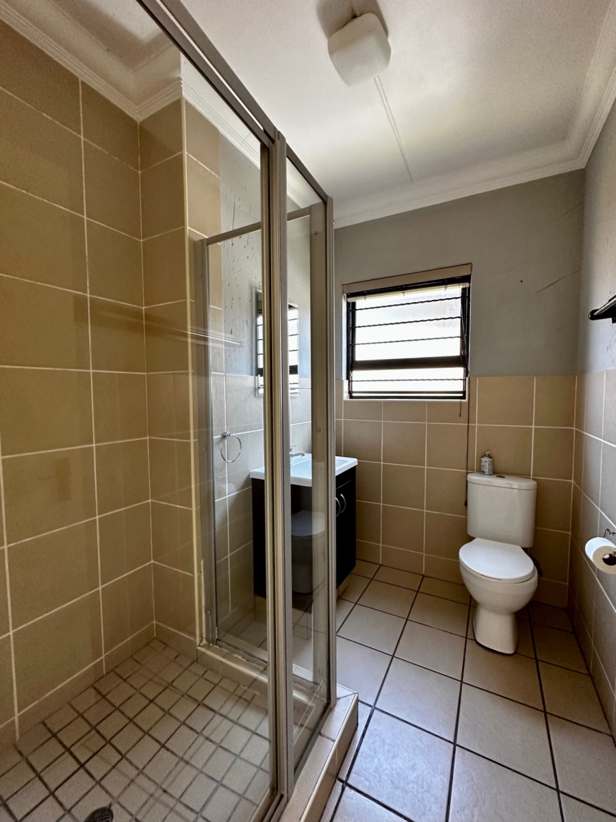 2 Bedroom Property for Sale in Ravenswood Gauteng