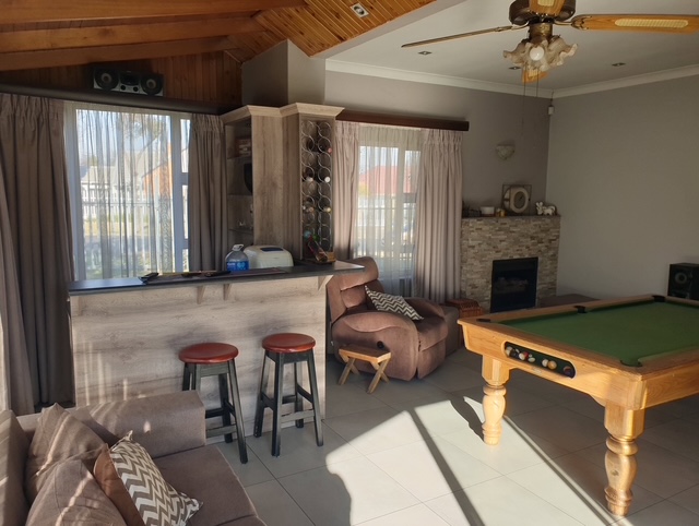 4 Bedroom Property for Sale in Parkdene Gauteng