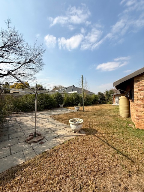 4 Bedroom Property for Sale in Parkdene Gauteng