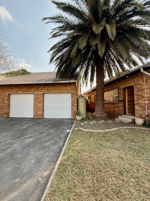 4 Bedroom Property for Sale in Parkdene Gauteng