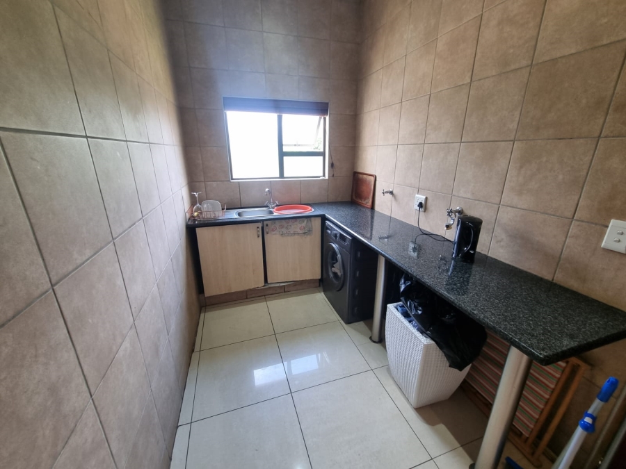 4 Bedroom Property for Sale in Ruimsig Country Estate Gauteng