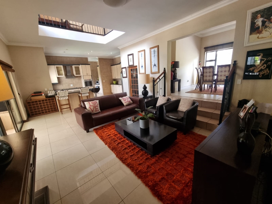 4 Bedroom Property for Sale in Ruimsig Country Estate Gauteng