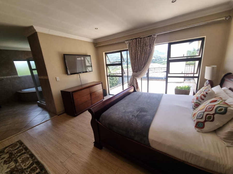 4 Bedroom Property for Sale in Ruimsig Country Estate Gauteng