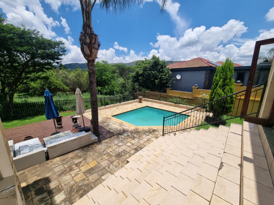 4 Bedroom Property for Sale in Ruimsig Country Estate Gauteng