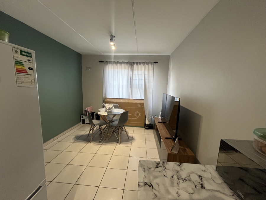 2 Bedroom Property for Sale in South Hills Gauteng