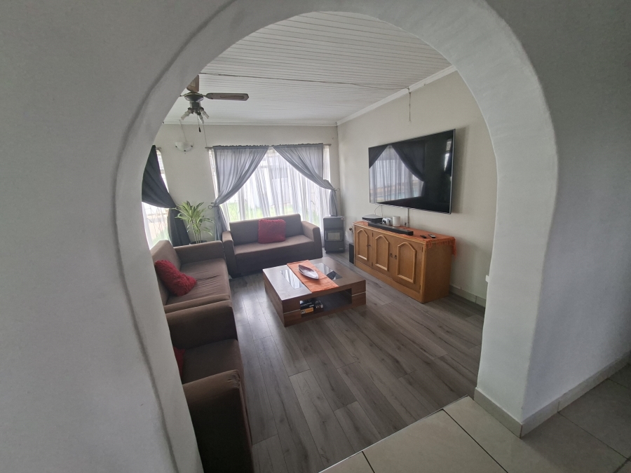 3 Bedroom Property for Sale in Klopperpark Gauteng