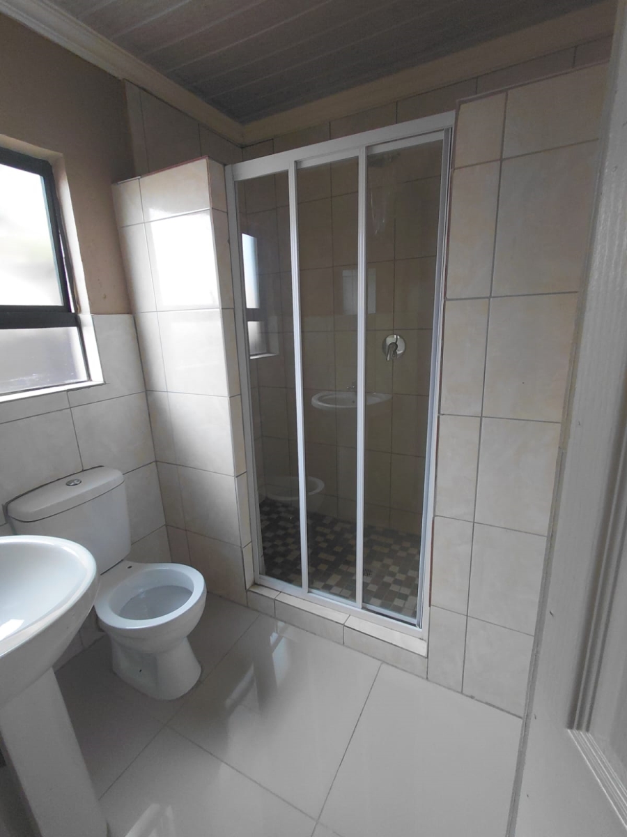 4 Bedroom Property for Sale in Naledi Gauteng