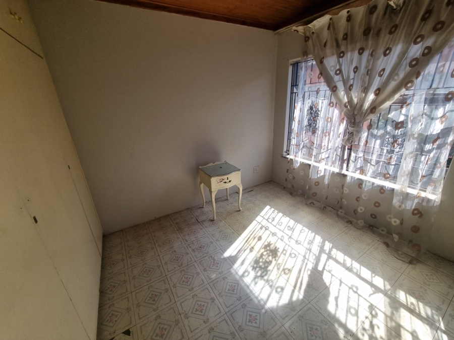 4 Bedroom Property for Sale in Diepkloof Gauteng