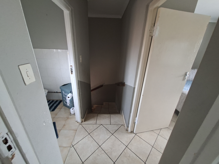 2 Bedroom Property for Sale in Klopperpark Gauteng