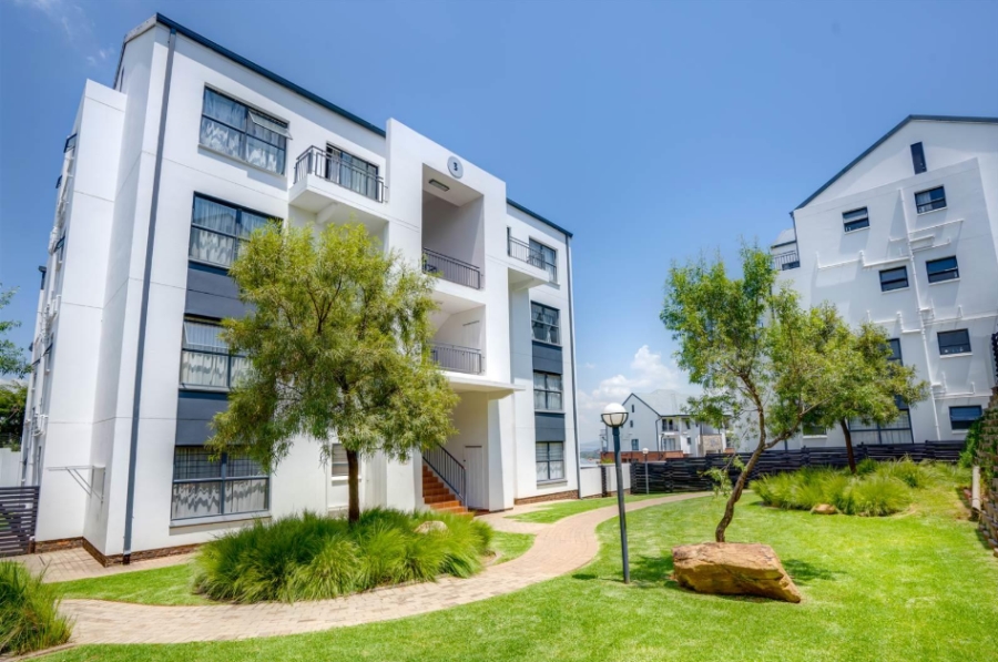 To Let 2 Bedroom Property for Rent in Oakdene Gauteng