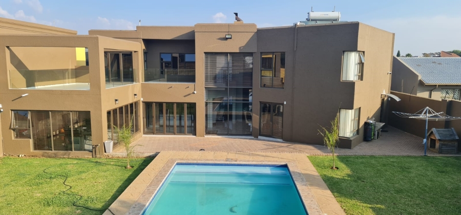 6 Bedroom Property for Sale in Liefde en Vrede Gauteng