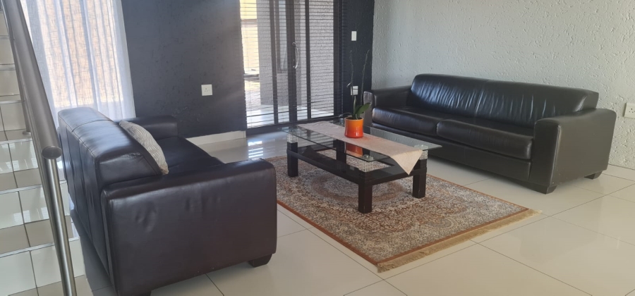 6 Bedroom Property for Sale in Liefde en Vrede Gauteng