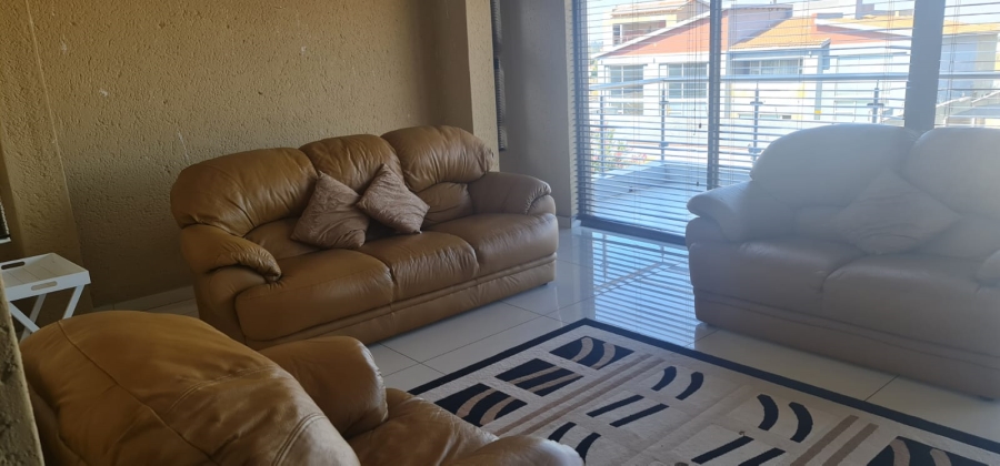 6 Bedroom Property for Sale in Liefde en Vrede Gauteng