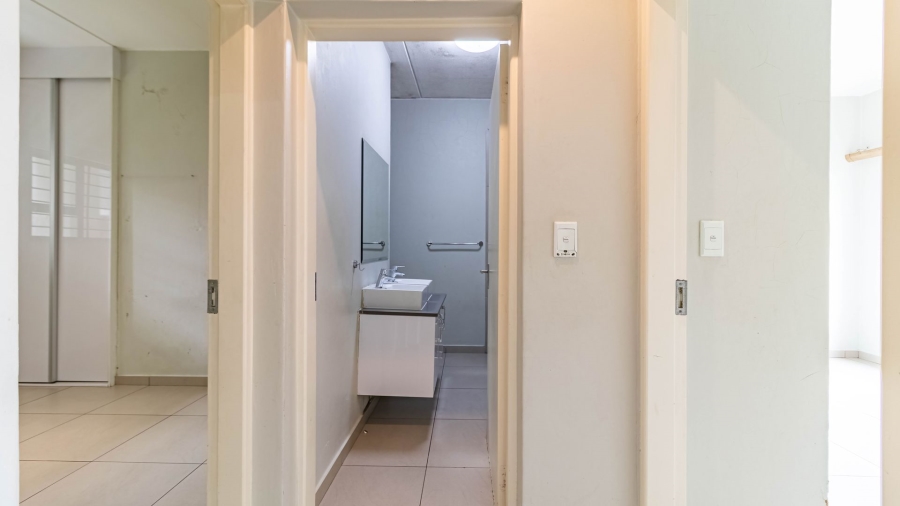 2 Bedroom Property for Sale in North Riding AH Gauteng