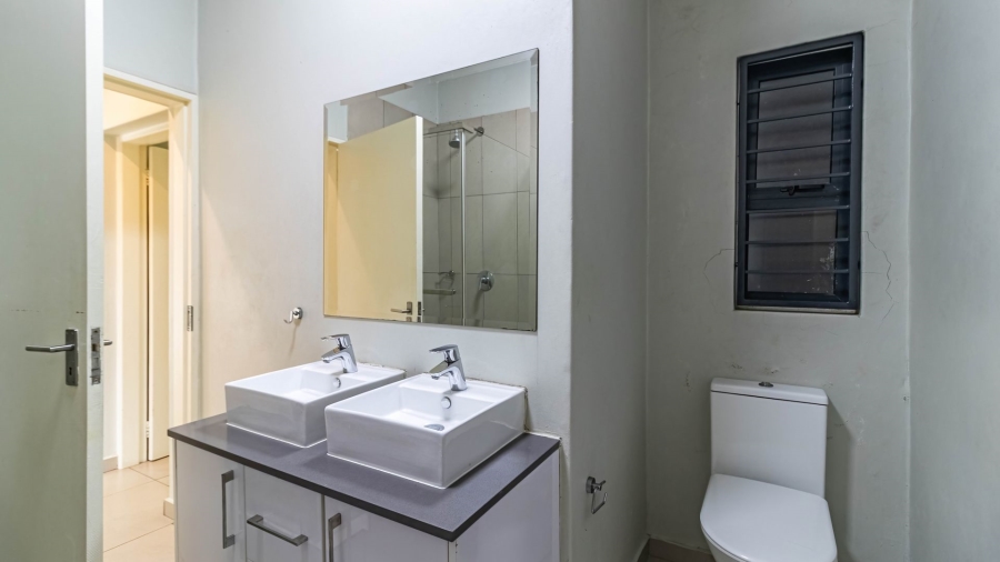 2 Bedroom Property for Sale in North Riding AH Gauteng