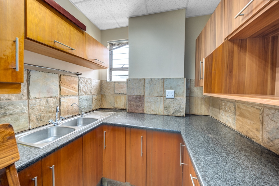 Commercial Property for Sale in Noordwyk Gauteng