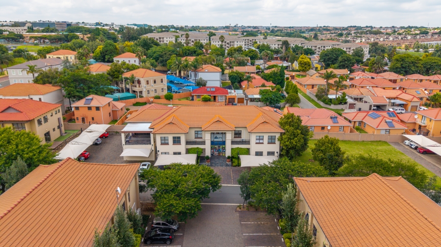 Commercial Property for Sale in Noordwyk Gauteng