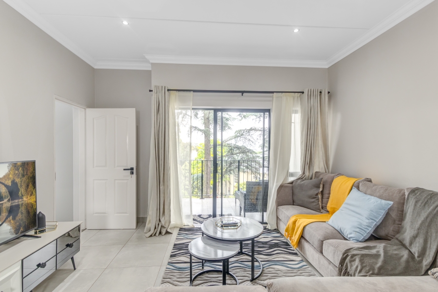 To Let 2 Bedroom Property for Rent in Bryanston Gauteng