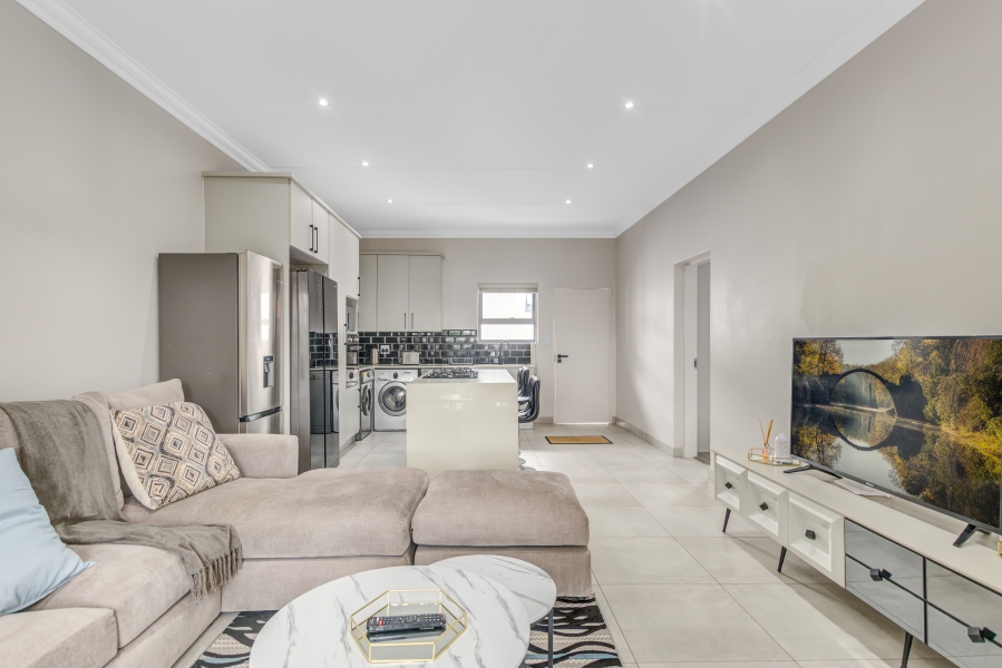 To Let 2 Bedroom Property for Rent in Bryanston Gauteng