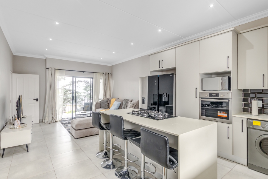 2 Bedroom Property for Sale in Bryanston Gauteng