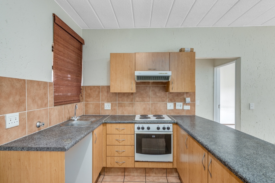 1 Bedroom Property for Sale in Douglasdale Gauteng